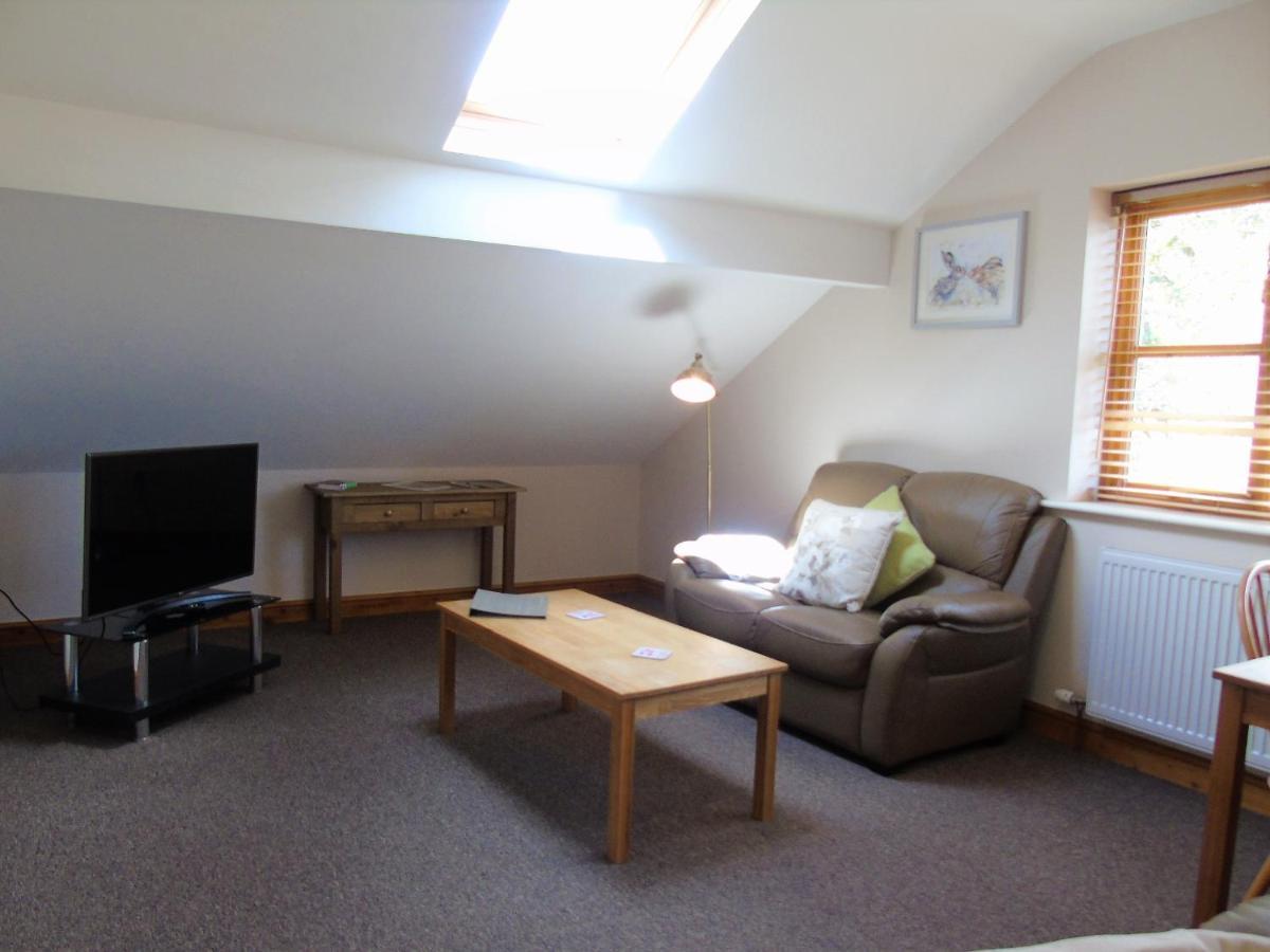 Gwilym'S Stable Apartment Builth Wells Exterior photo